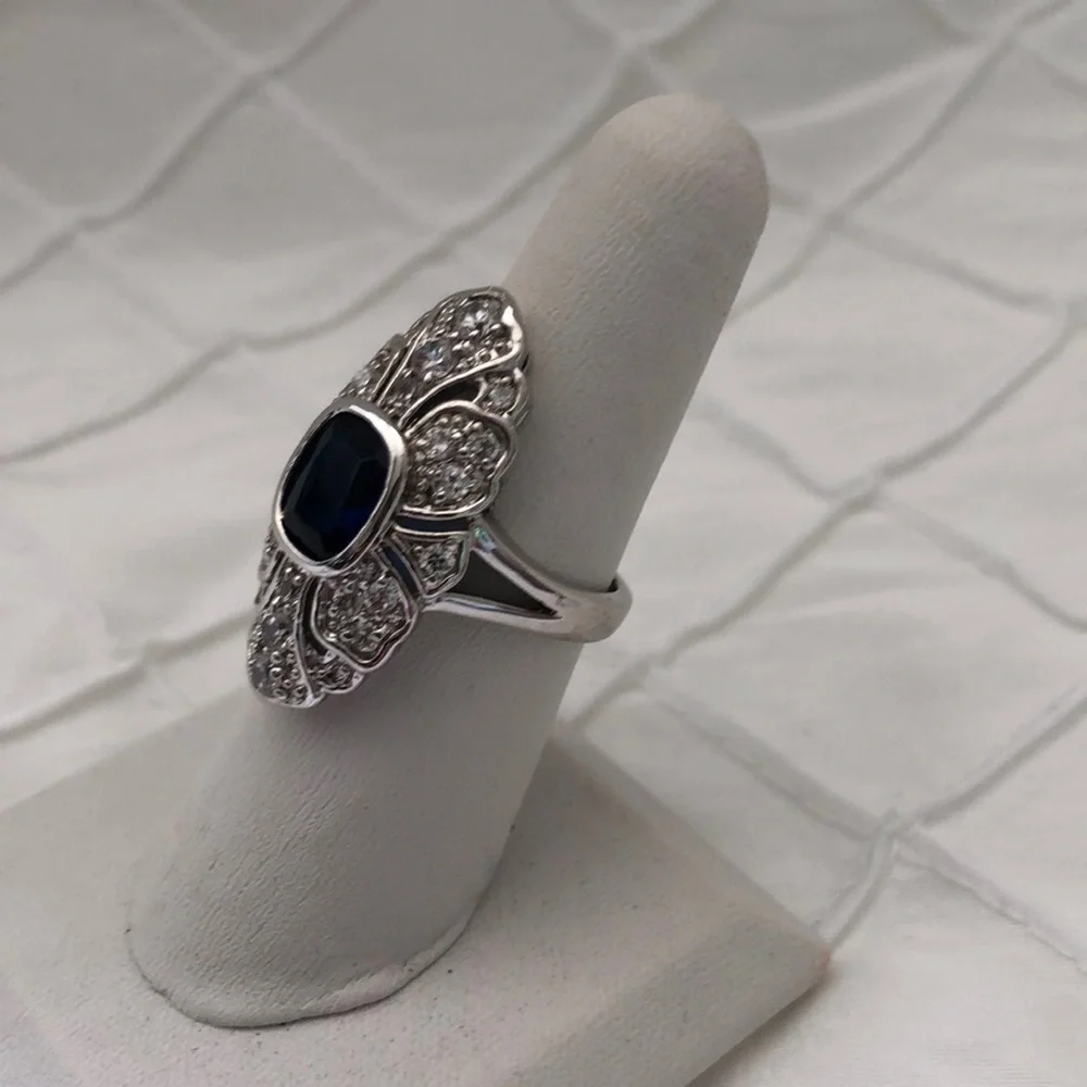 Nolan Miller Silver and Blue Ring - Picture 4 of 8